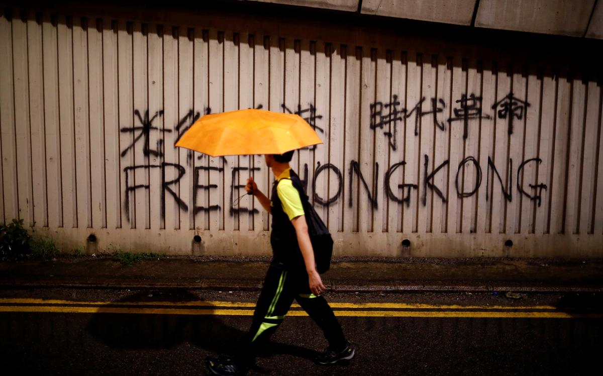 Frontline protesters make case for violence in Hong Kong protests