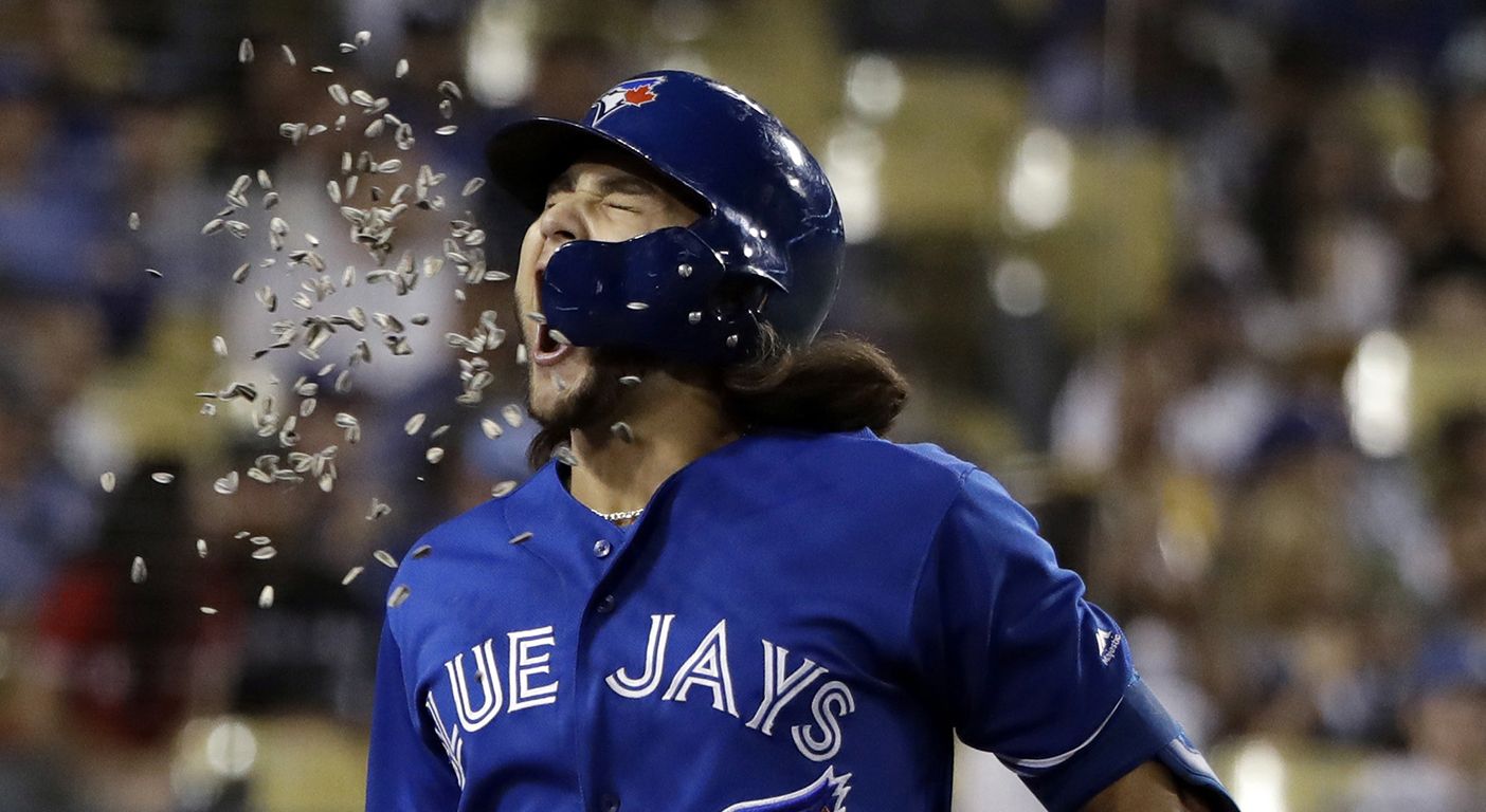 Blue Jays' Bo Bichette launches pair of home runs off Clayton Kershaw